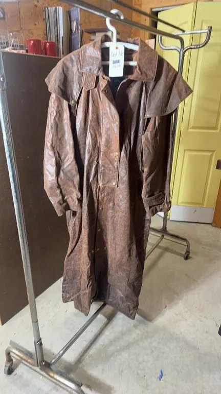 OVERLAND TRENCH COAT