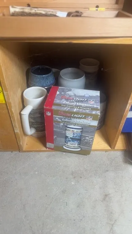 LOT OF STEINS