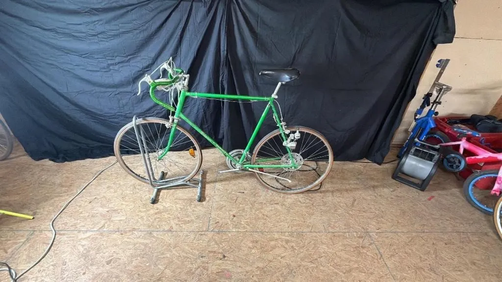 1974n Schwinn VARSITY Road Bike