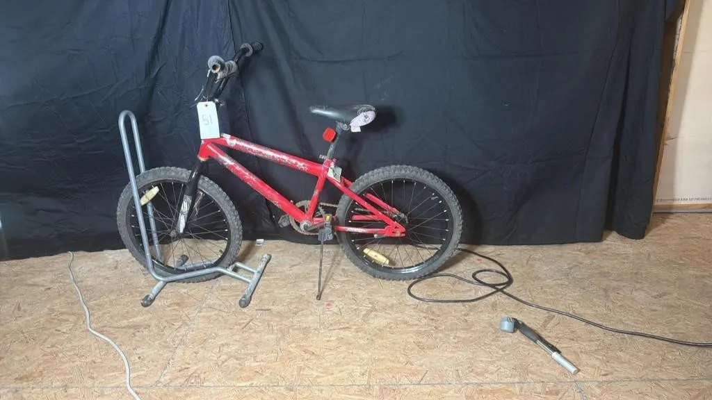 20" HUFFY ROCKSTAR BMX BIKE