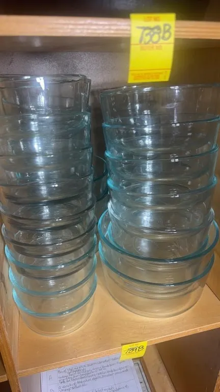 PYREX BOWLS
