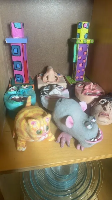 BETTZ HANDMADE SCULPTURES
