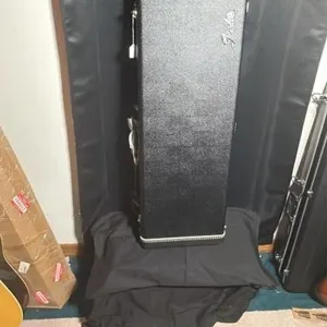 Fender Hard Shell Instrument Case only