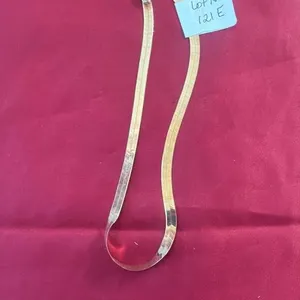 Classic Gold Tone Flat Herringbone Chain Necklace