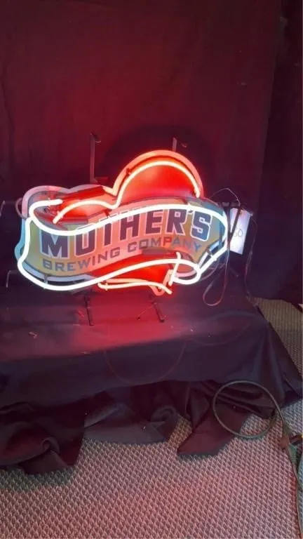 Bar Style Neon Sign MOTHERS BREWING COMPANY