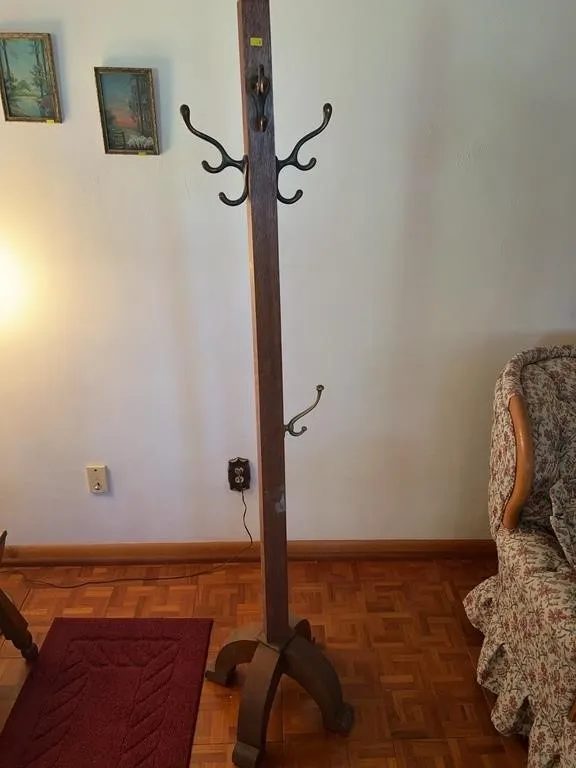 Antique Mission Arts and Crafts Oak Hall Tree Coat
