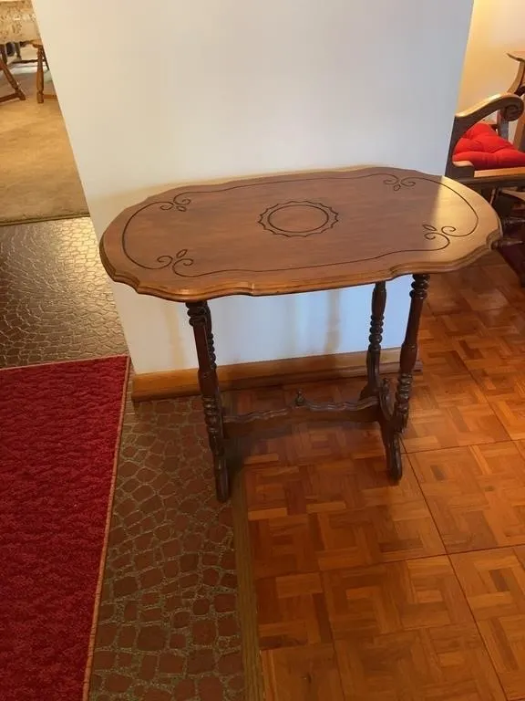 Antique Edwardian Walnut Occasional Table With Tur