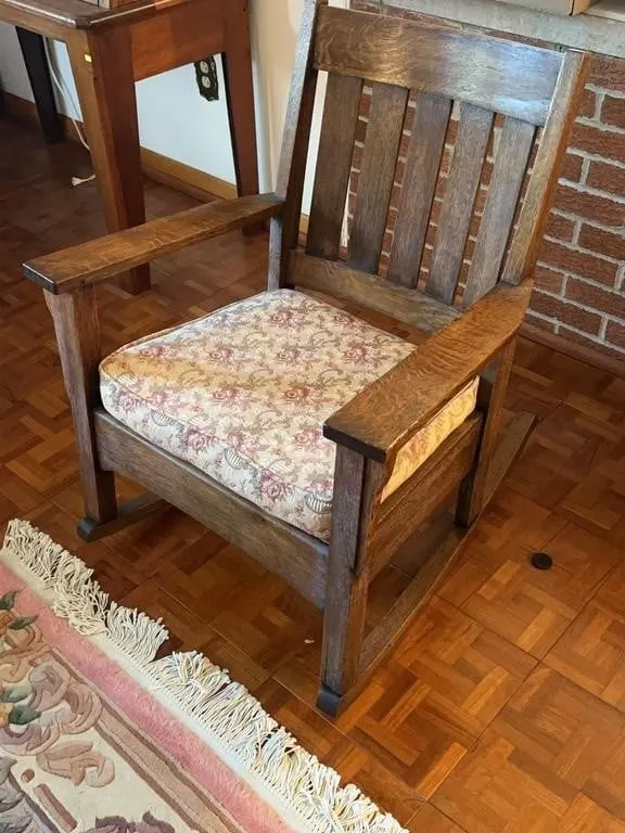 Antique Arts and Crafts Mission Oak Slat-Back Rock