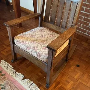 Antique Arts and Crafts Mission Oak Slat-Back Rock