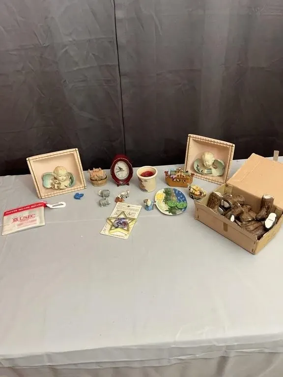 Assorted Decorative Figurines Noahs Ark Accents An