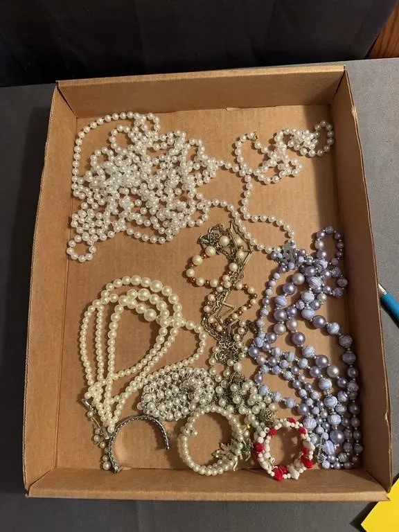 Assorted Costume Jewelry Lot Imitation Pearl Bead