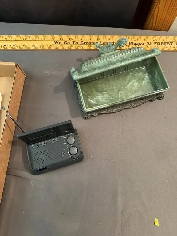 Assorted Collectibles Lot Realistic Wireless Monit