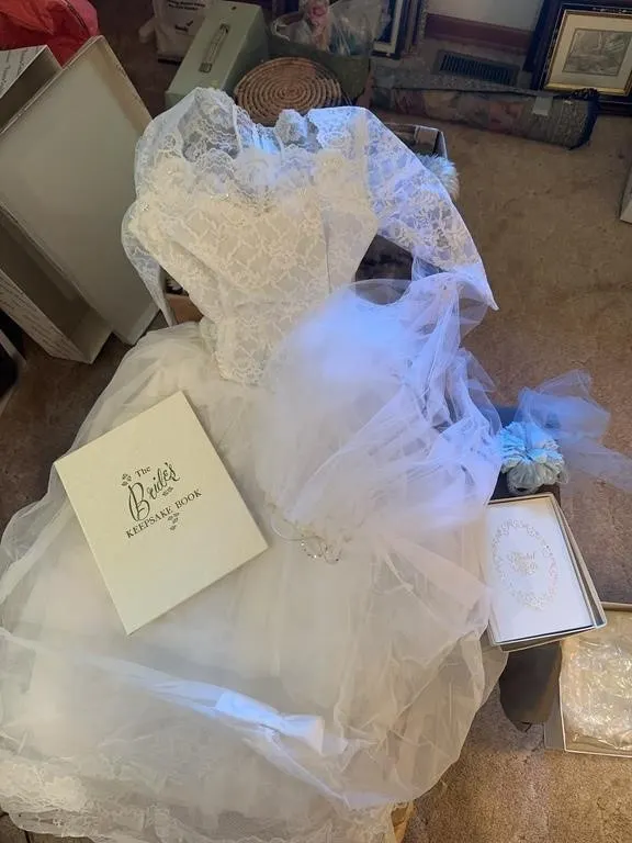 Bridal Gown with Lounette Veil Headpiece and Keeps