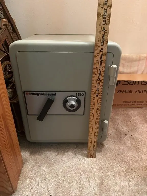 Sentry Valueguard 1310 Combination Dial Fire Resis