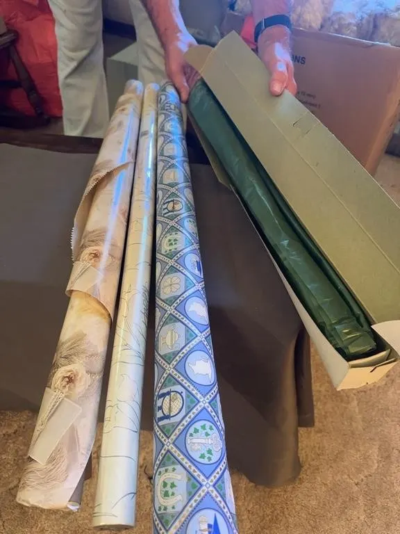 Hallmark Cards Gift Wrapping Paper Rolls and Tissu