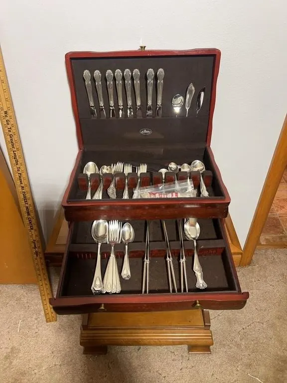 Silver Plate Flatware Service with Pacific Silverc