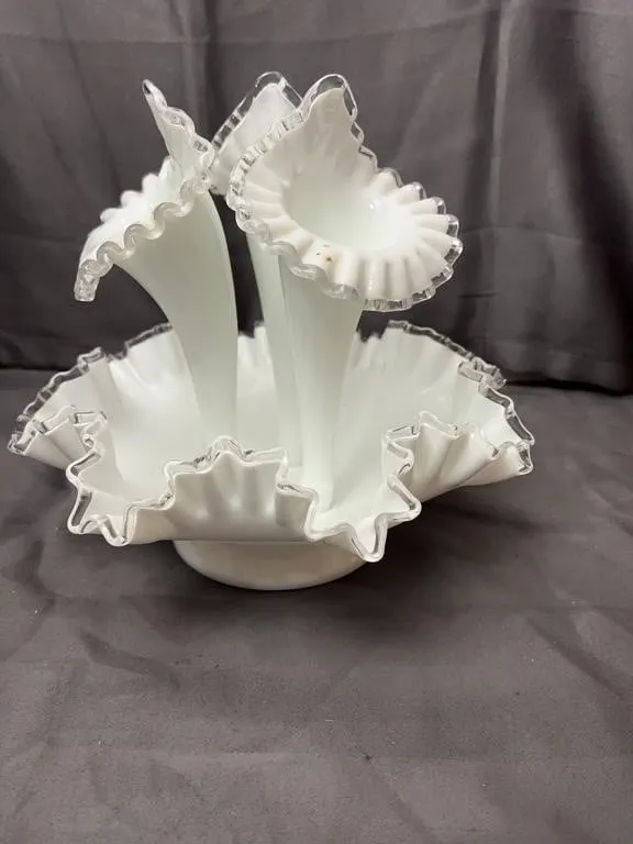 Fenton Silver Crest 4 Piece Milk Glass Horn Epergn