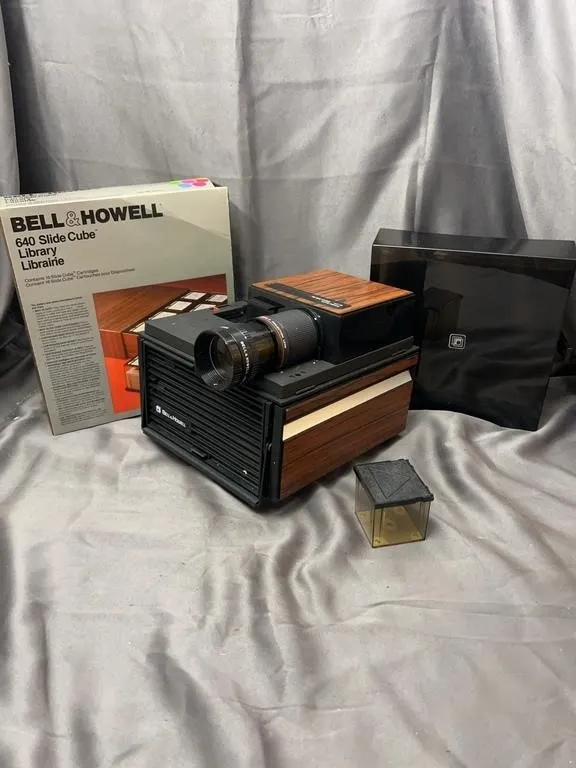 Bell & Howell Slide Cube AF 70 Projector and Libra