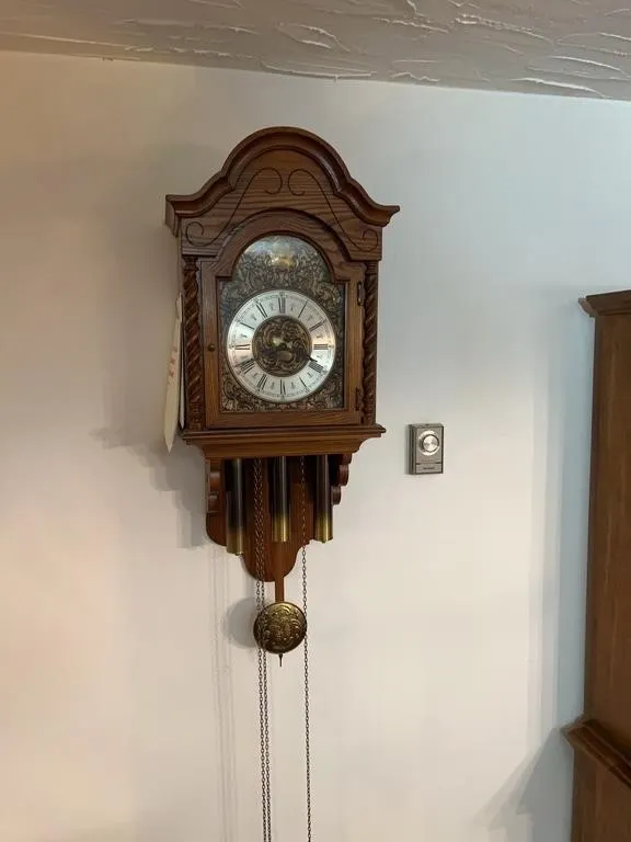 Colonial of Zeeland Oak Three Weight Wall Clock