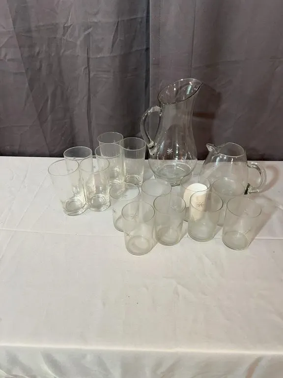Etched Starburst Pattern Glass Drinkware Set Inclu