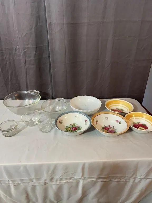 Pyrex Clear Glass Mixing Bowls and Assorted Cerami