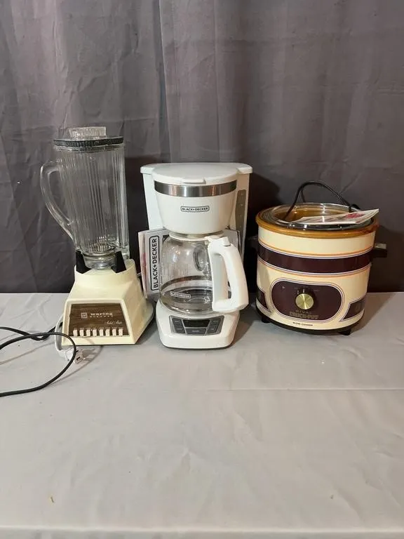 Countertop Small Kitchen Appliances Lot Including