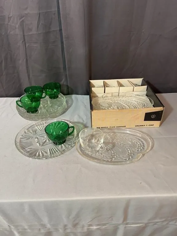 Federal Glass Homestead Wheat Snack Set with Box a