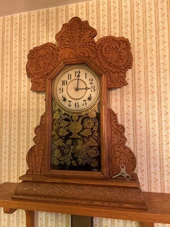 Antique E. Ingraham Carved Oak Gingerbread Parlor