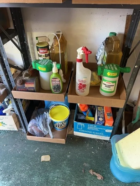 Assorted Lawn Care Garden Feeders and Hudson Spray