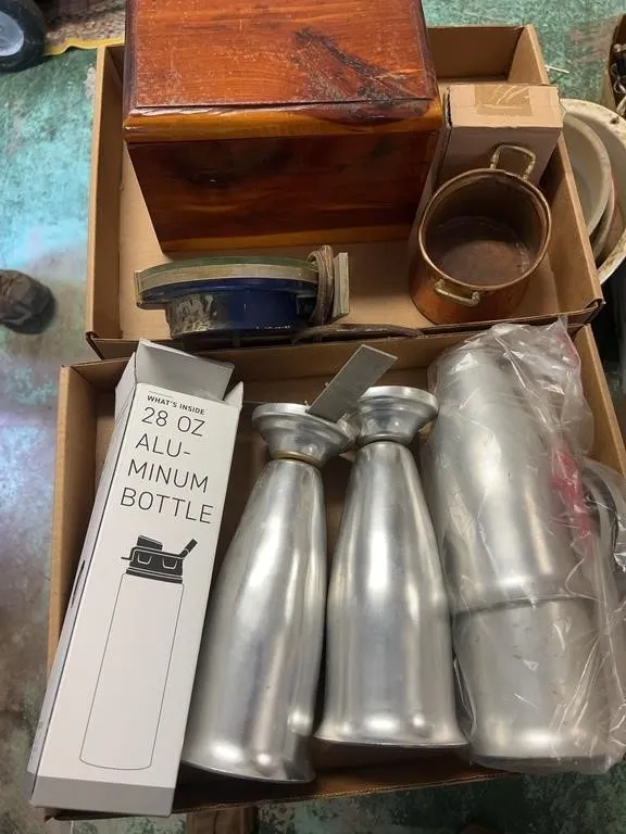 Assorted Estate Lot Wooden Box Aluminum Drinkware