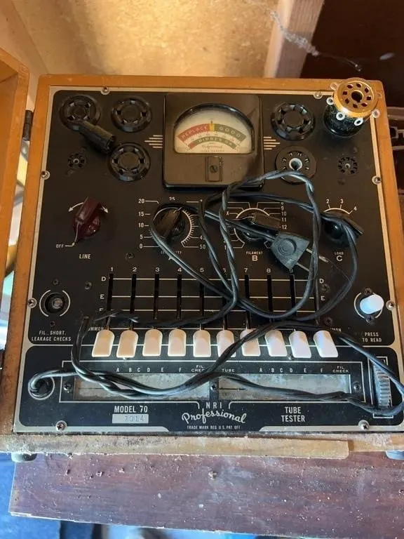NRI Professional Model 70 Vacuum Tube Tester in Wo