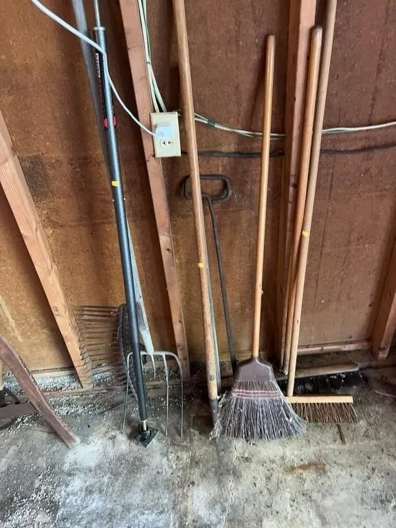 Assorted Long Handled Lawn Care Tools Garden Fork