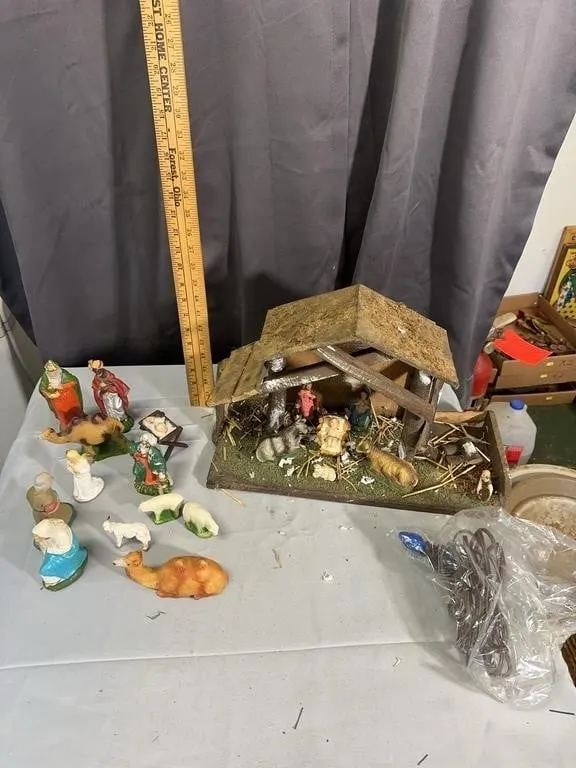 Vintage Christmas Nativity Set Creche Stable and F