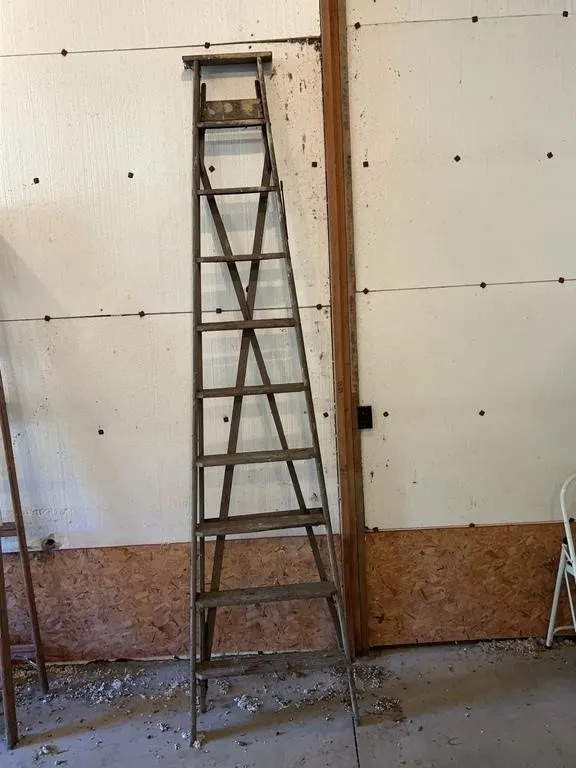 Tall Wooden Orchard Stepladder with Tapered Design