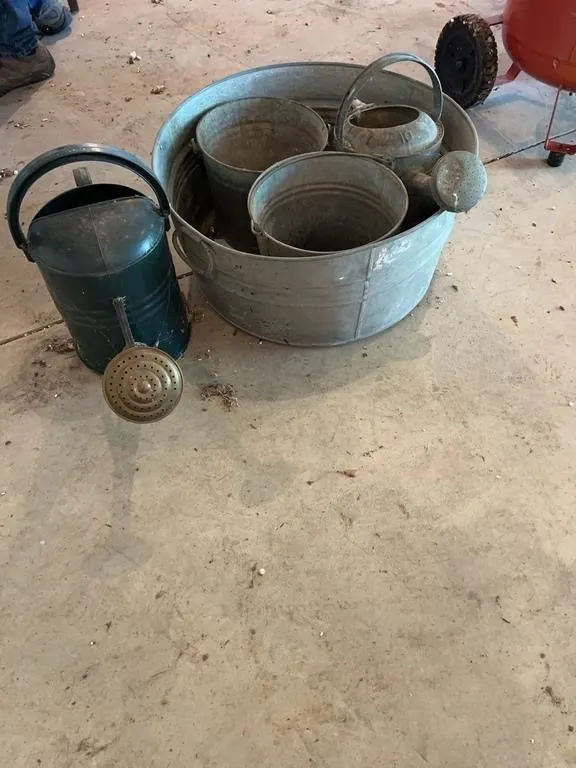 Galvanized Metal Wash Tub Pails and Watering Cans
