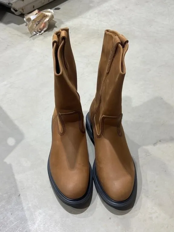 Red Wing Slip On Work Boot Sz 10 NIB