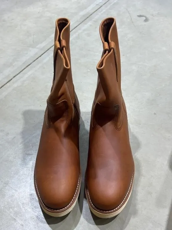 Red Wing Slip On Work Boot Sz 12D NIB