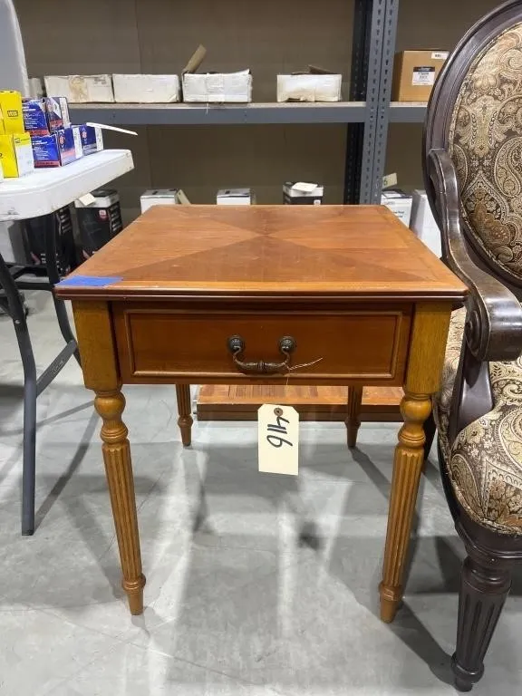 1-Drawer Side Table 21"L x 24"W x 25"H