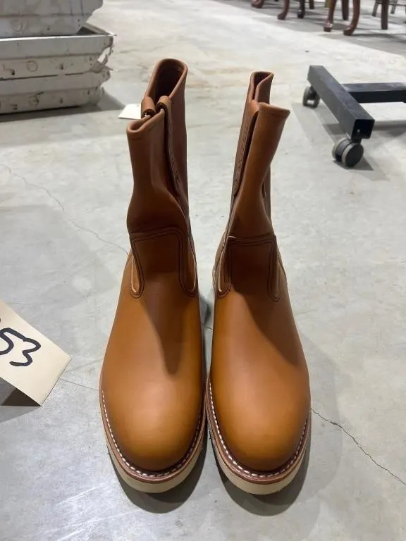 Red Wing Slip On Work Boot 9-1/2D NIB