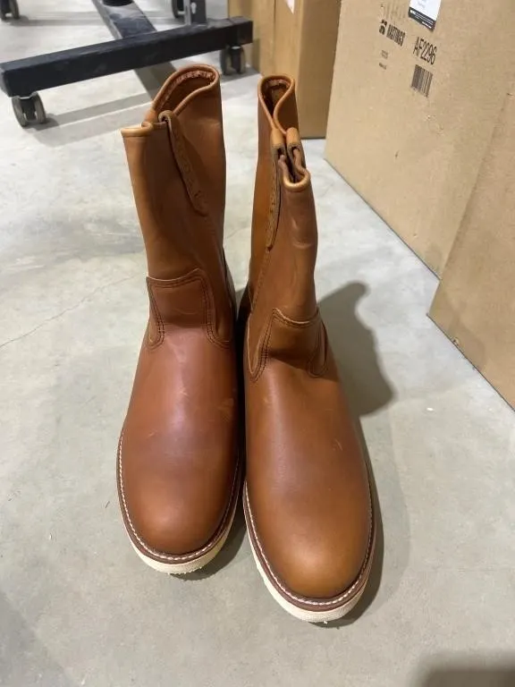 Red Wing Slip On Work Boot Sz 11-1/2D NIB