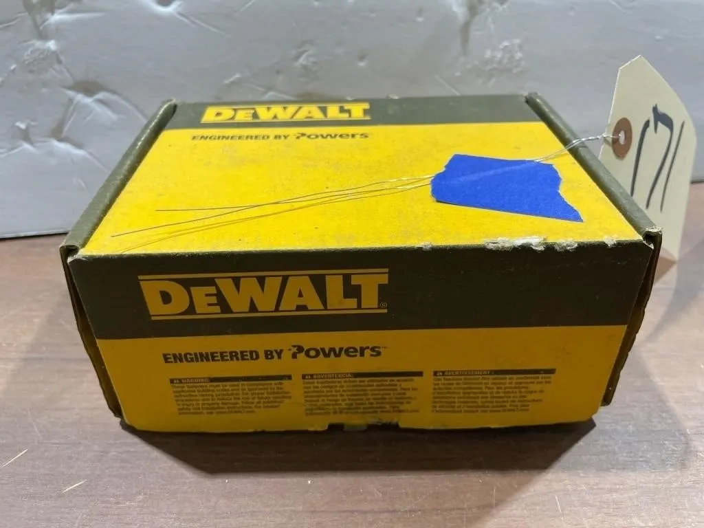 DeWalt Screw Bolts 2-1/2"x3/8"