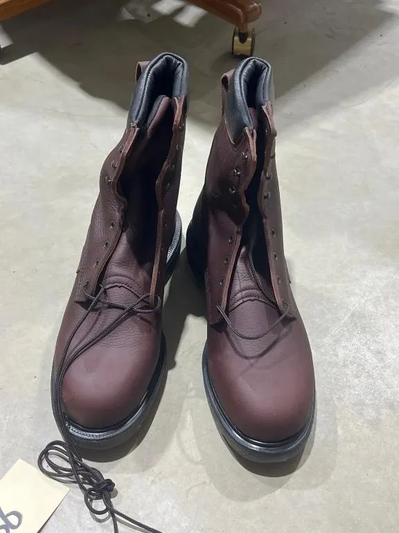 Red Wing Lace Up Work Boots Sz 12 NIB