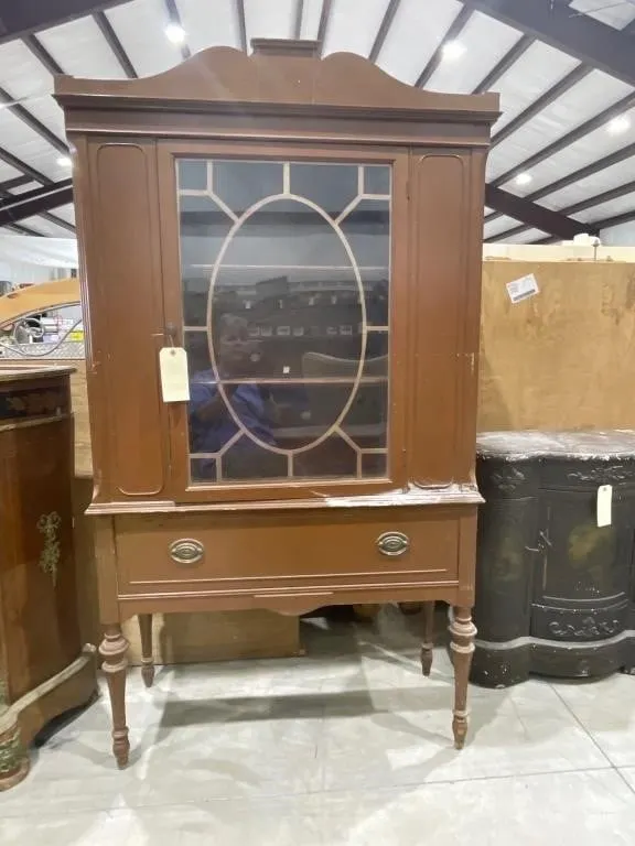 1-Drawer 3-Shelf Curio Cabinet 37"L x 15"W x 69"