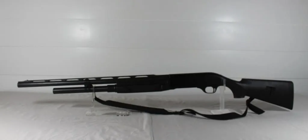 Benelli MI Super 90 12 ga. Black Shotgun