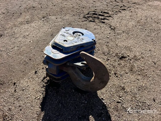 Johnson J600N16RTR 60 ton 5 Sheave Hook Block