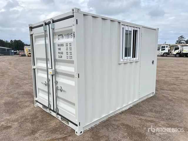10 ft Storage Container