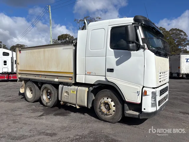 2003 Volvo FH12 6x4 T/A Dump Truck