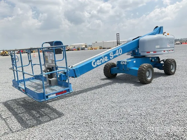2014 Genie S40 4WD Diesel Elevador Telescopico / Telescopic Boom Lift