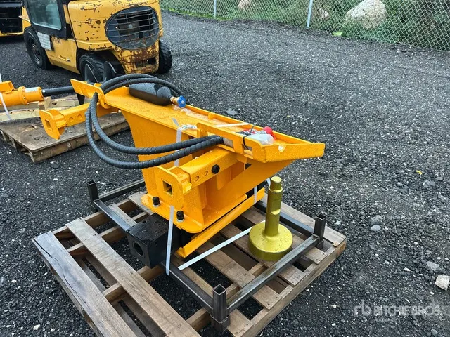 2026 GIYI AD680 Skid Steer Post Driver (Unused)