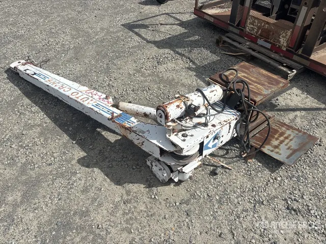 Auto Crane